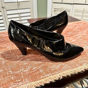 Arturo Chiang Pilar Patent Leather Botties Size 10